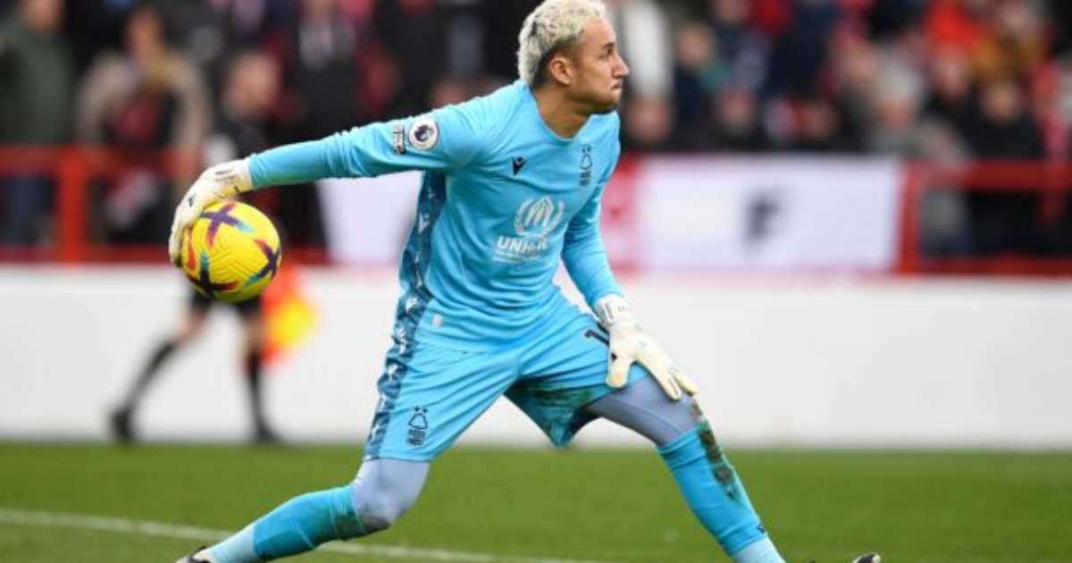 Oferta de ex-goleiro de Real Madrid e PSG agrada Grêmio