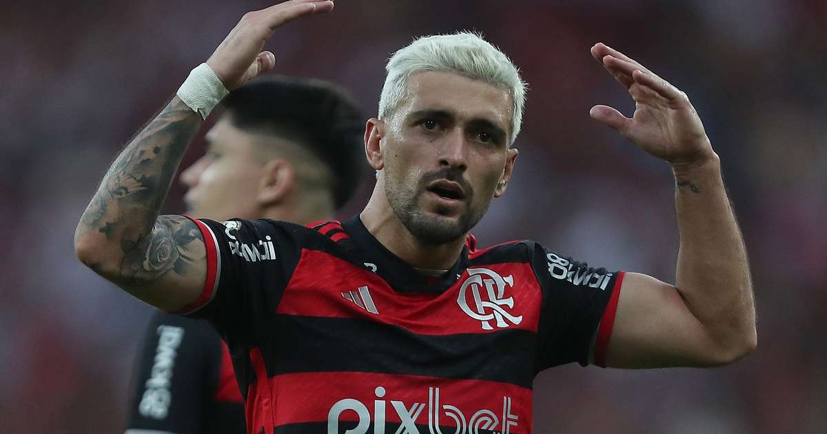 Flamengo conta com retornos de Arrascaeta, Gabigol e Léo Pereira contra o Bahia