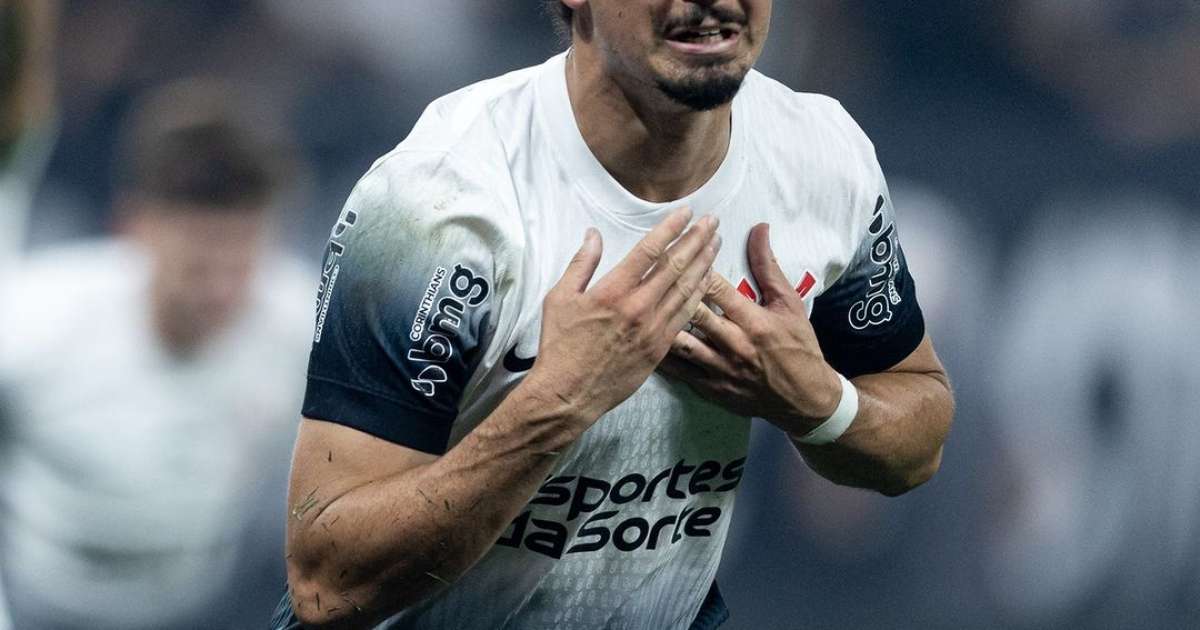André Ramalho comemora gol e classificação do Corinthians na Copa do Brasil