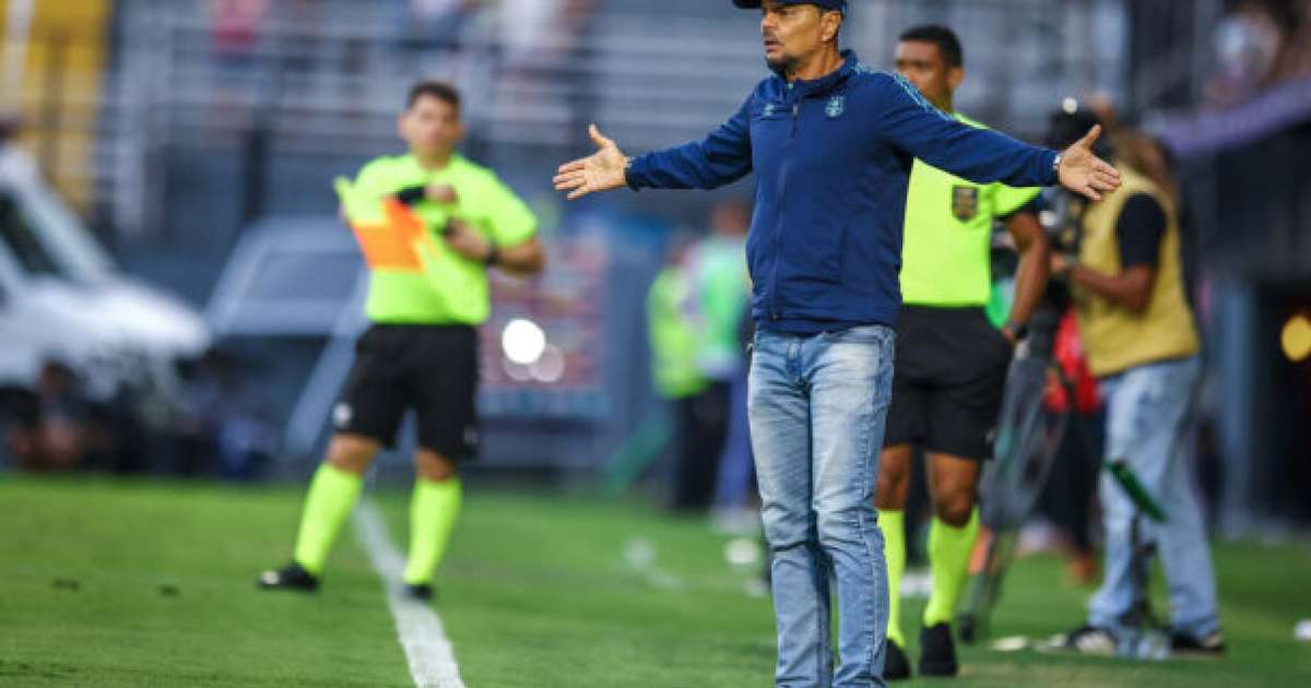 Alexandre Mendes defende jogadores do Grêmio após punição de Renato Gaúcho