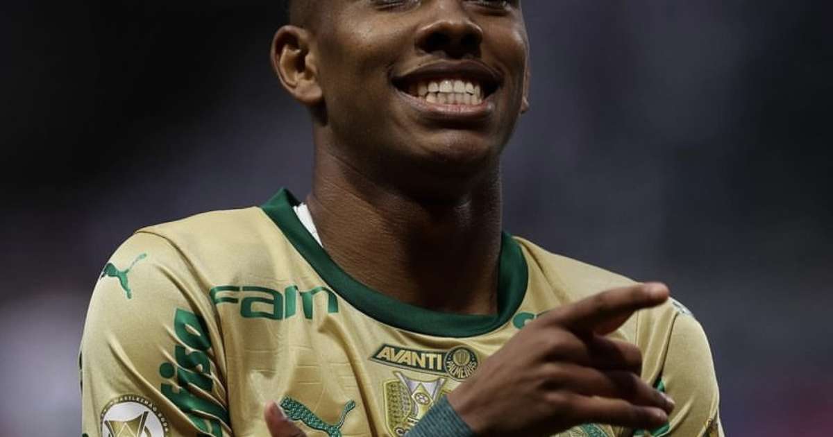 Técnico do Chelsea elogia promessa do Palmeiras e sonha com contratação.