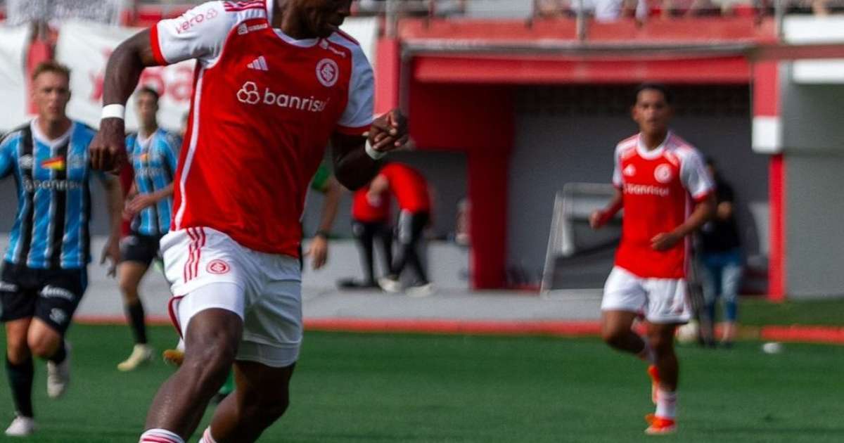 Internacional vence Grêmio em clássico decisivo pela Copa FGF.