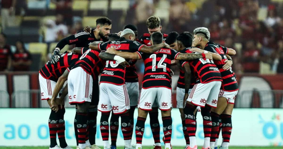 Flamengo busca vantagem contra o Peñarol nas quartas da Libertadores.