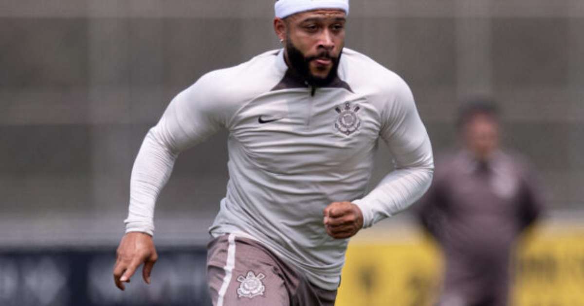 Memphis se prepara como reserva para estreia no Corinthians em breve