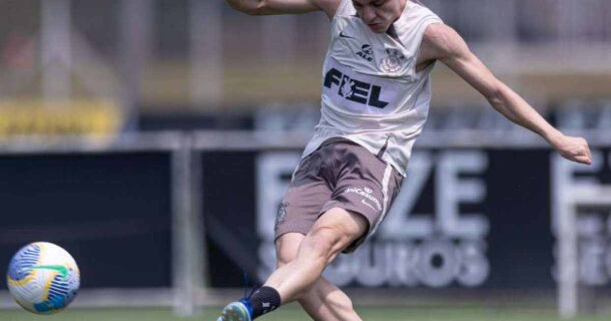 Breno Bidon retorna ao Corinthians em busca de espaço no setor reforçado