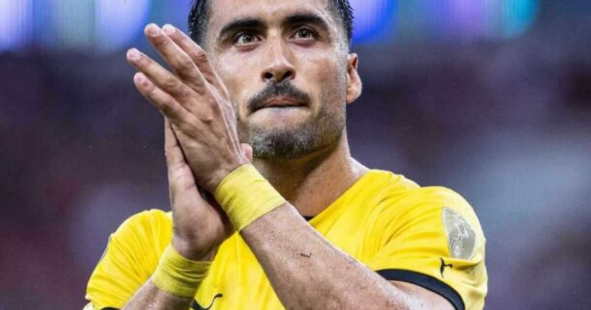 DEU SORTE?! Cabrera, do Peñarol, revela verdade sobre gol marcado contra o Flamengo