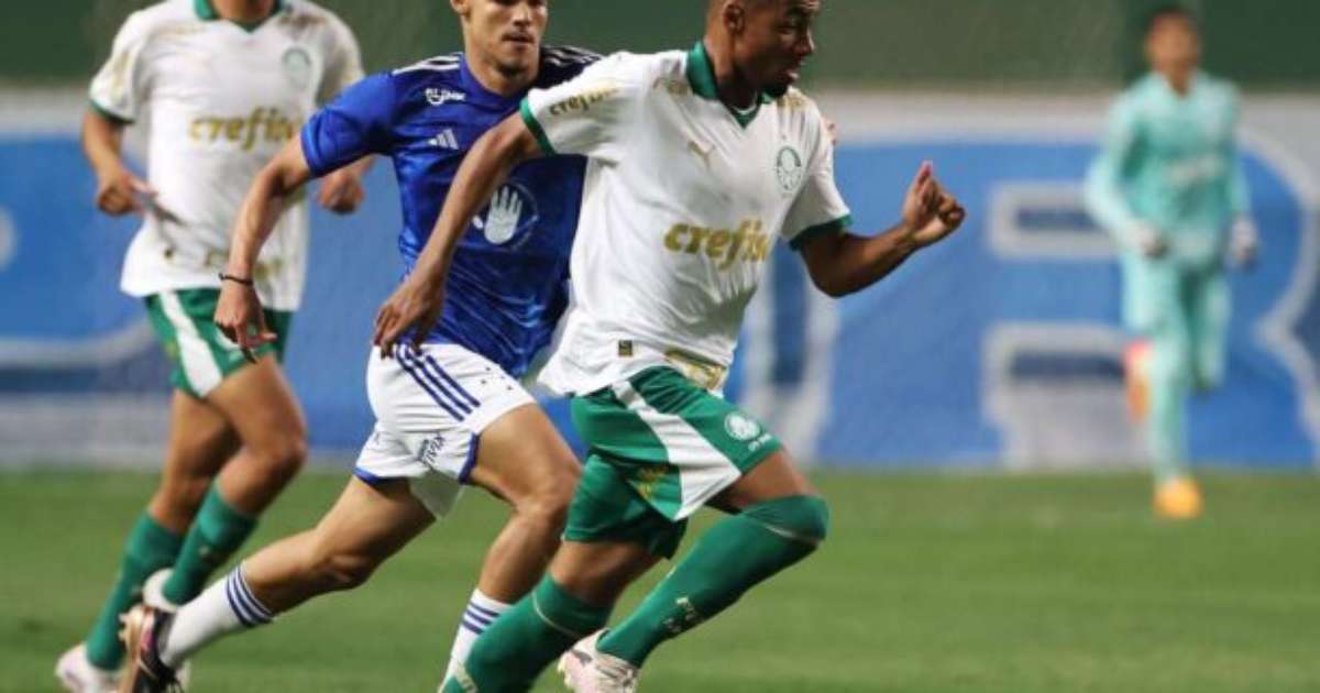 Palmeiras empata com Cruzeiro no último lance e mantém viva a disputa.