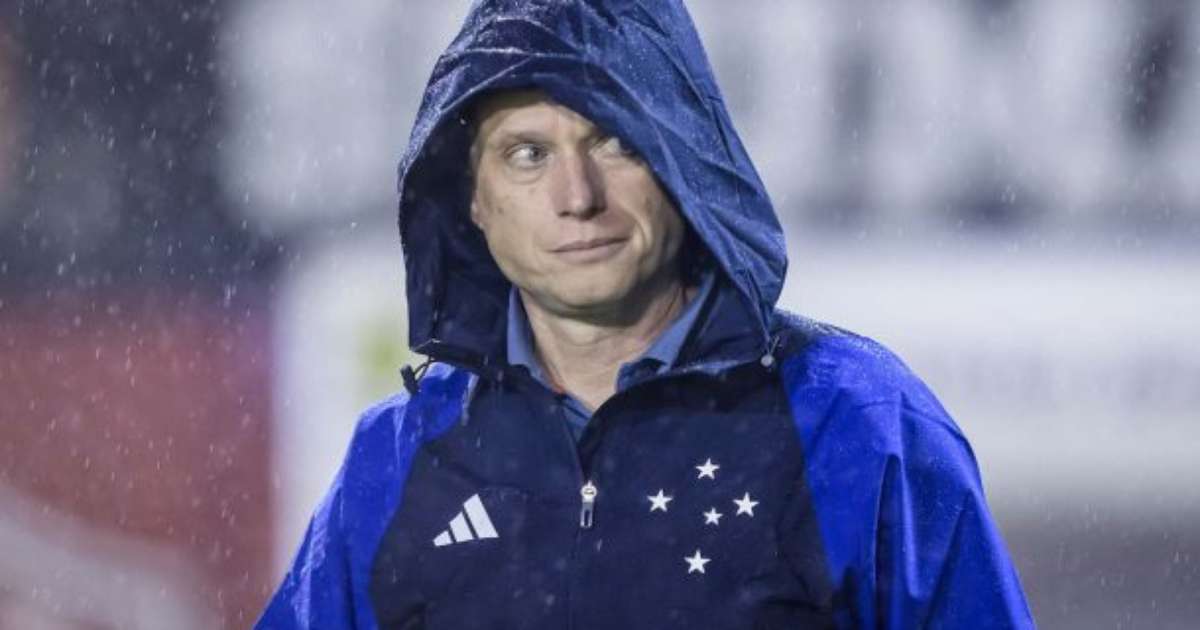 Nova saf do Cruzeiro demonstra resistência à contratação de Fernando Seabra.