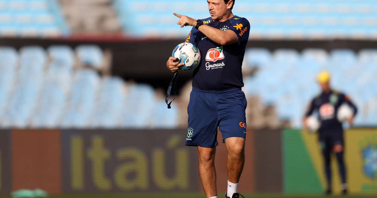 Apresentação de Fernando Diniz pelo Cruzeiro nesta terça-feira.