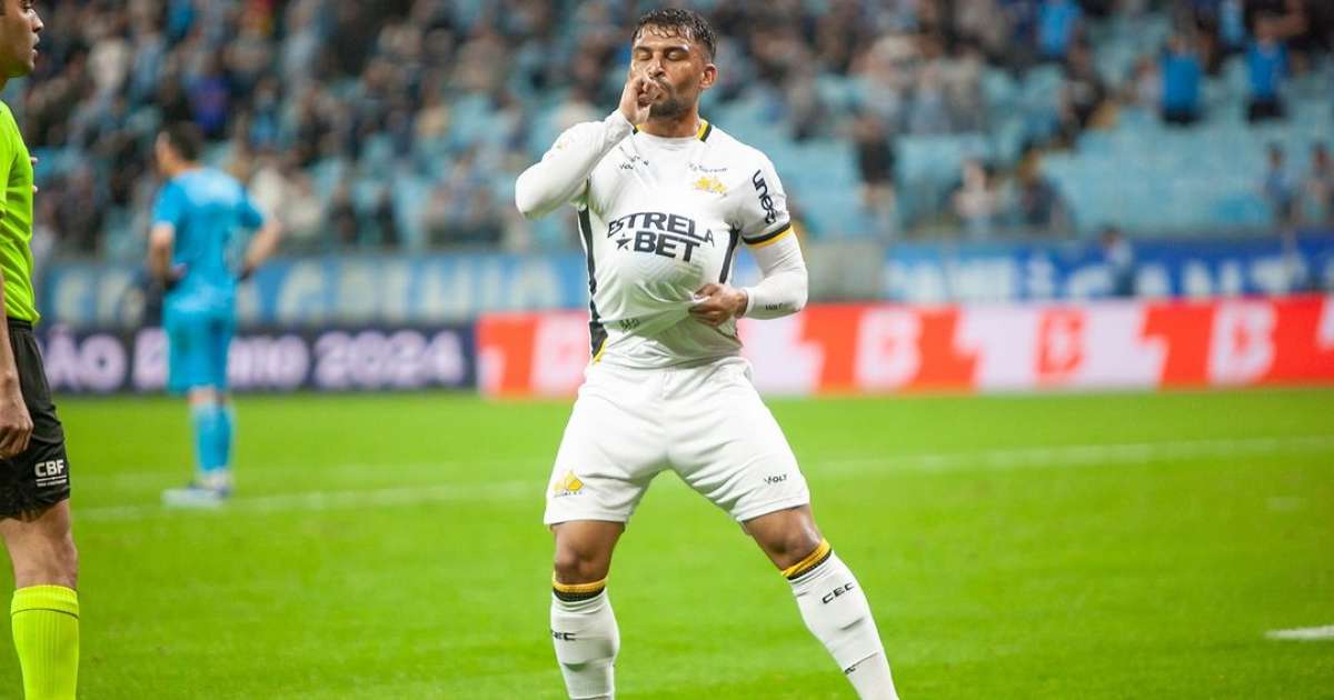 Criciúma surpreende Grêmio e encerra sequência sem vitórias no Brasileirão.