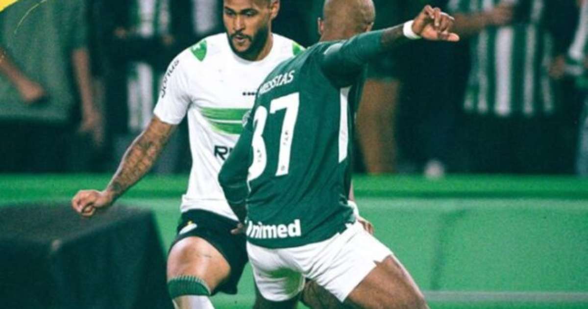 Al Goiás le anularon un gol al final y empató con el Coritiba