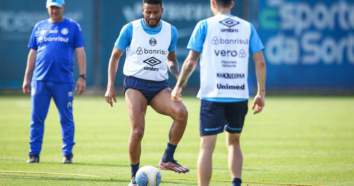 Grêmio se prepara para desafio contra Fortaleza