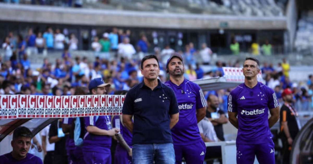 Cruzeiro encara Fluminense no Maracanã com equipe renovada para partida importante.