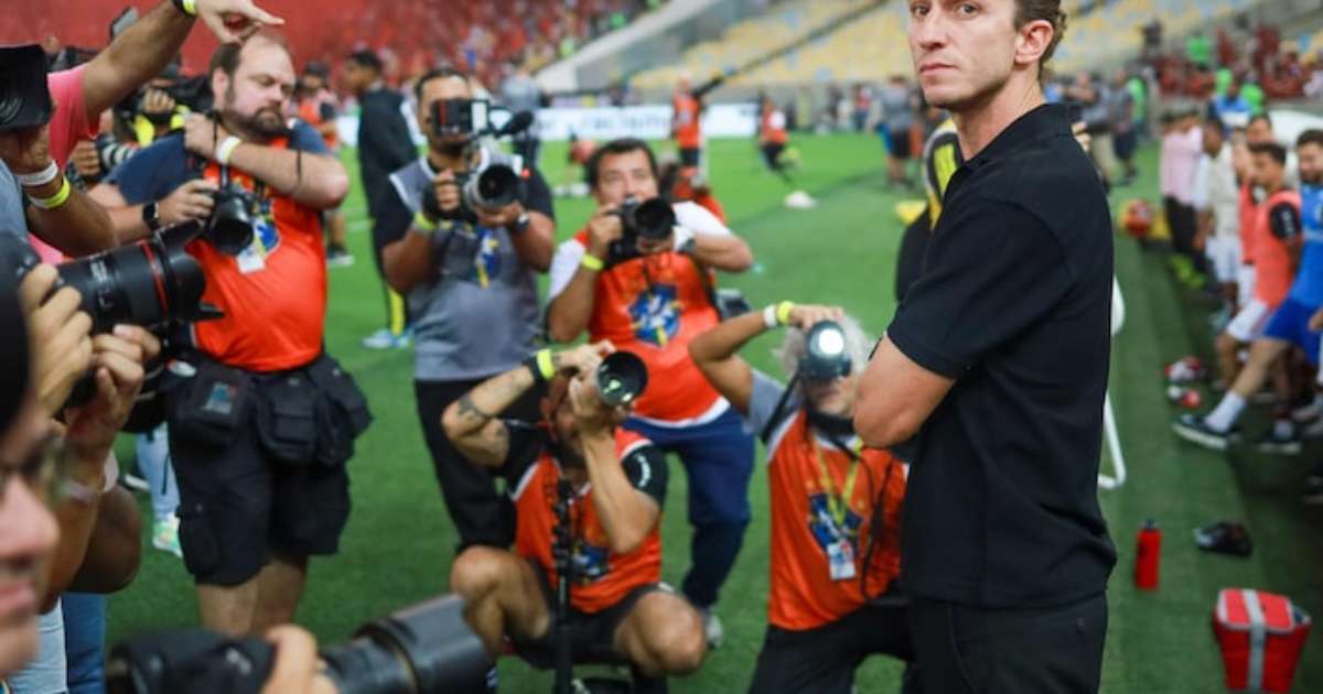 estreia de Filipe Luís no Flamengo surpreende jornal espanhol