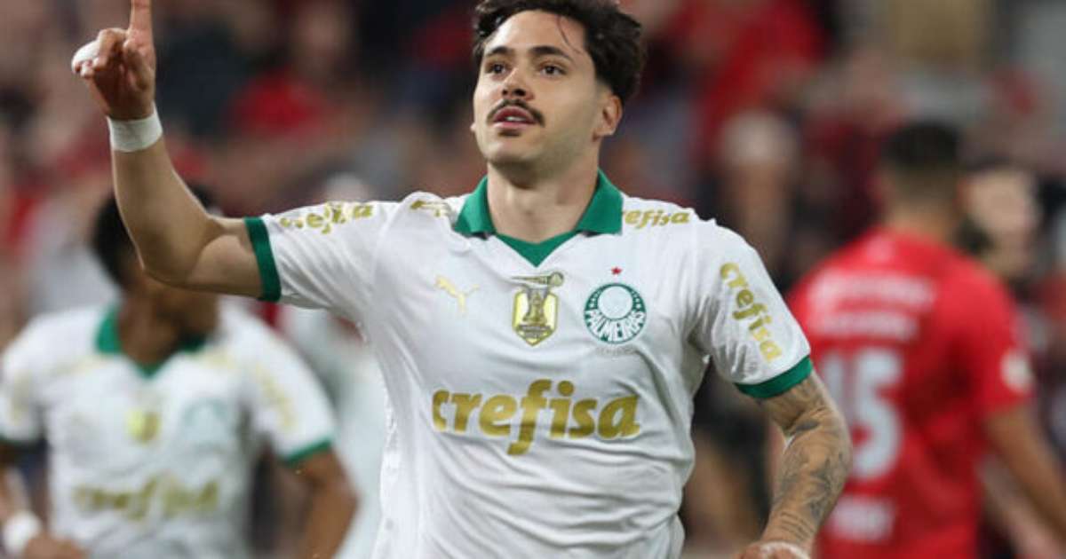 Maurício supera 