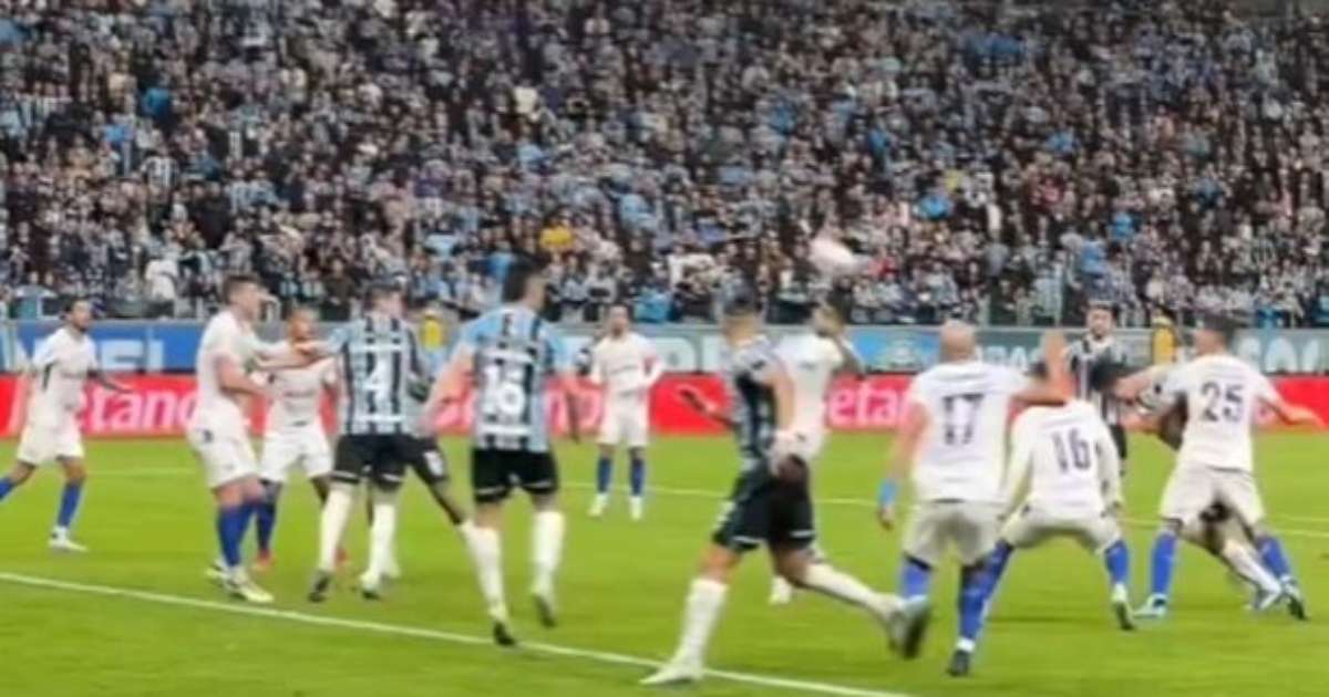 Grêmio vence jogo decisivo e se afasta da zona de rebaixamento.