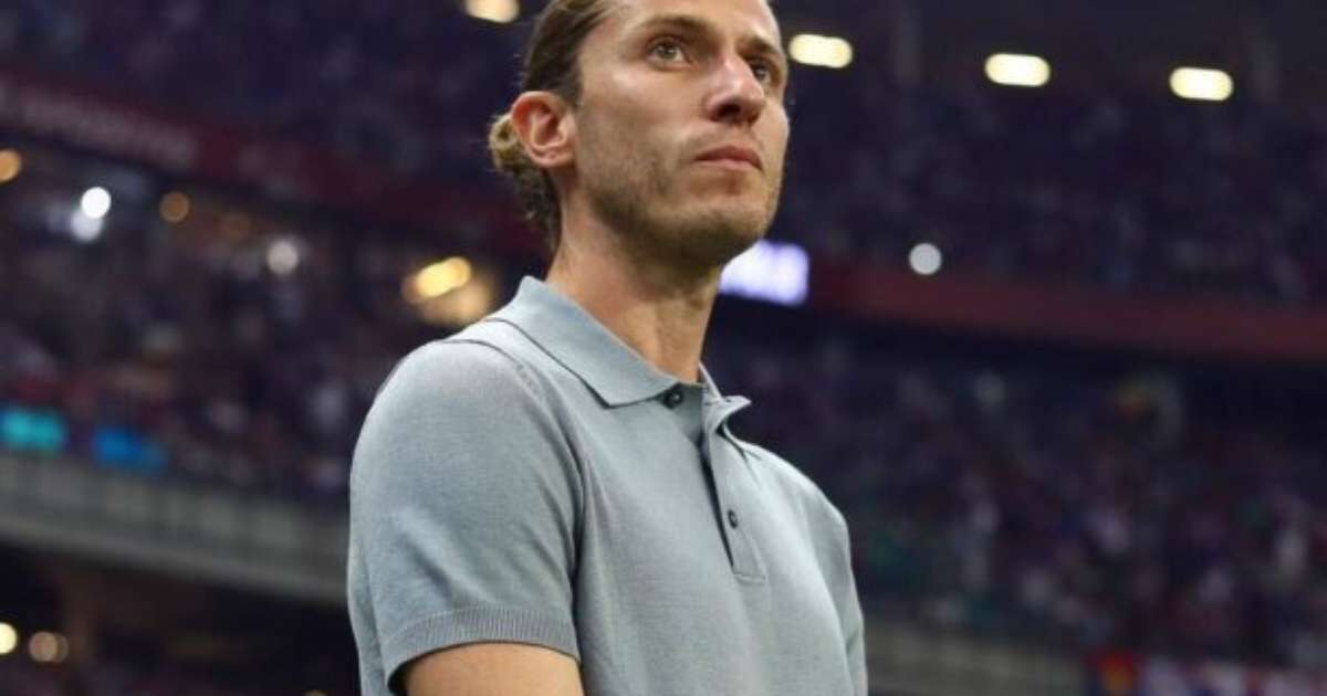 Filipe Luís elogia desempenho dos laterais-esquerdos do Flamengo: Sorte tê-los