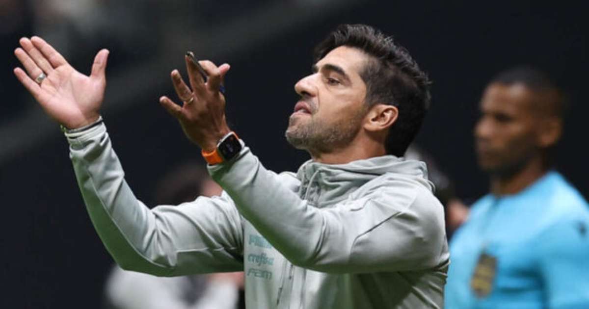 Abel alerta para deficiência no Palmeiras após confusão pós-jogo.