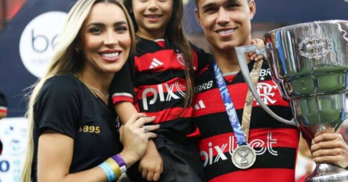 Crise no bonde das esposas do Flamengo após troca de unfollow.