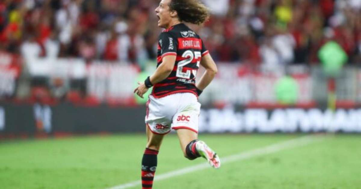 Diretoria define continuidade de David Luiz no Flamengo para próxima temporada.