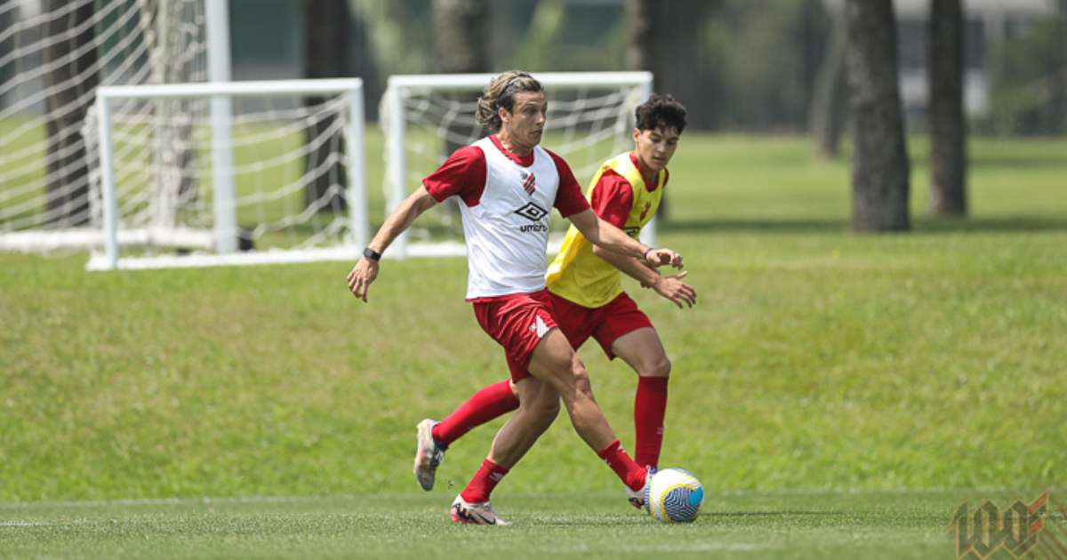 Athletico pronta para duelo contra Corinthians no Brasileirão.