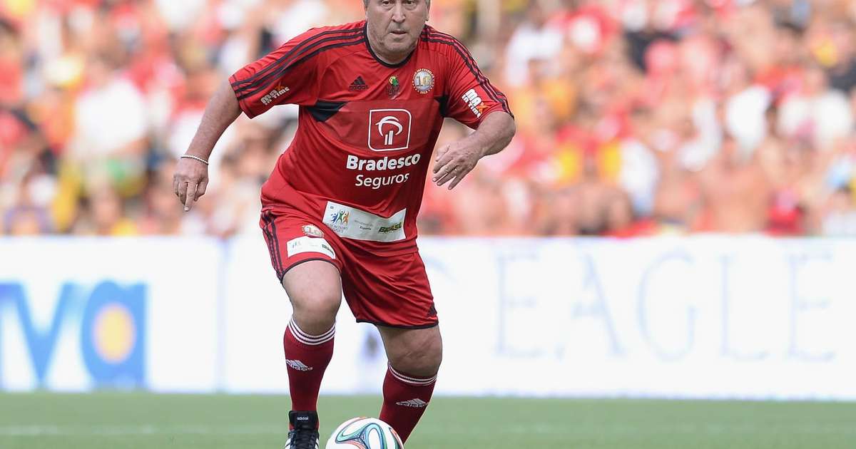 Jogo de Despedida de Adriano Imperador Confirma Primeiros Nomes Para Participação