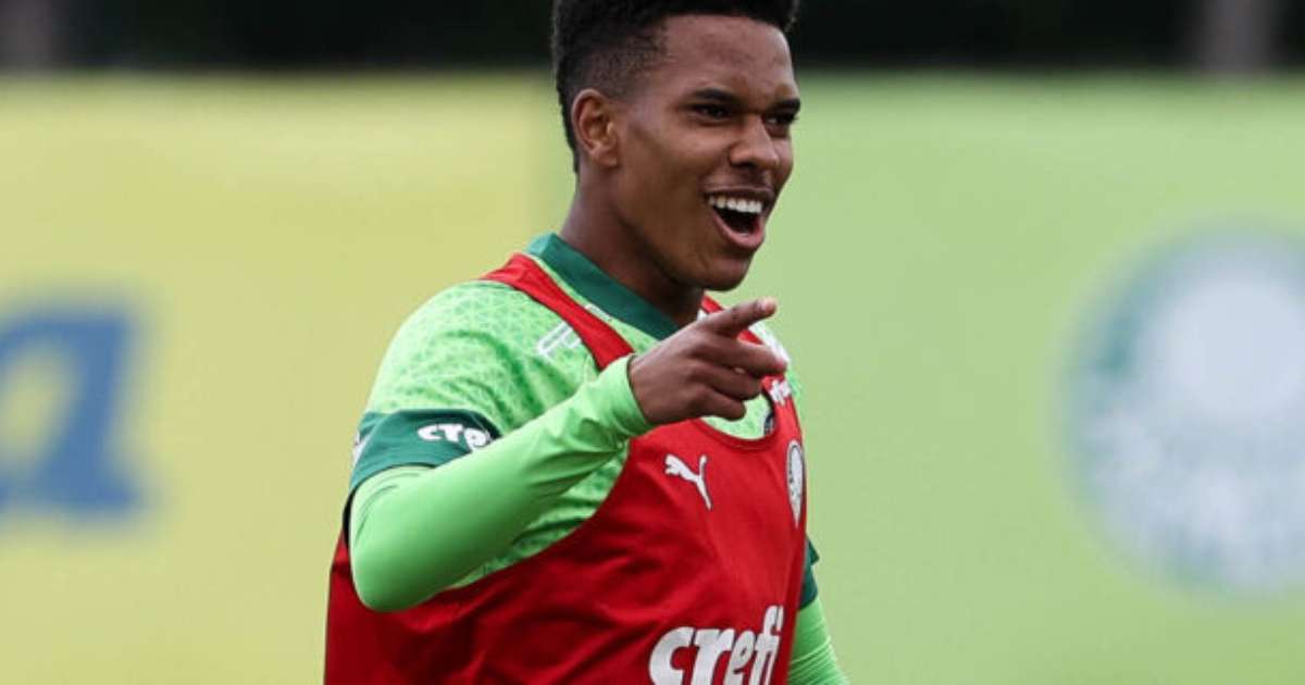 Estêvão, Palmeiras: fechamento de contrato recorde impulsiona carreira do jogador.