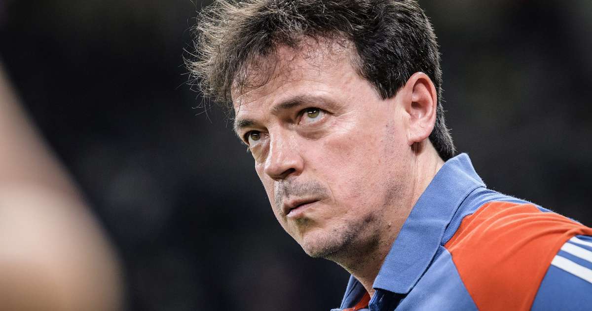 Fernando Diniz descontente com empate do Cruzeiro no jogo decisivo
