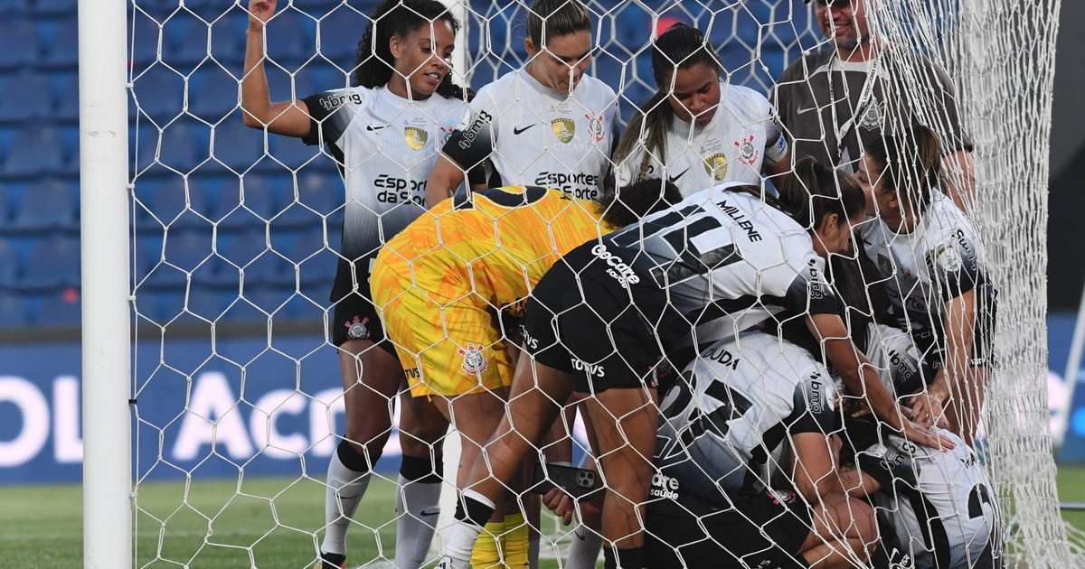 Corinthians conquista o pentacampeonato da Libertadores Feminina ao vencer o Santa Fé.