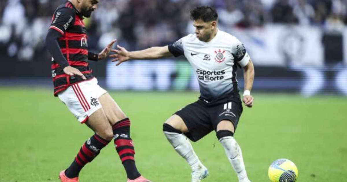 flamengo supera corinthians com jogador a menos e avança à final da copa do brasil