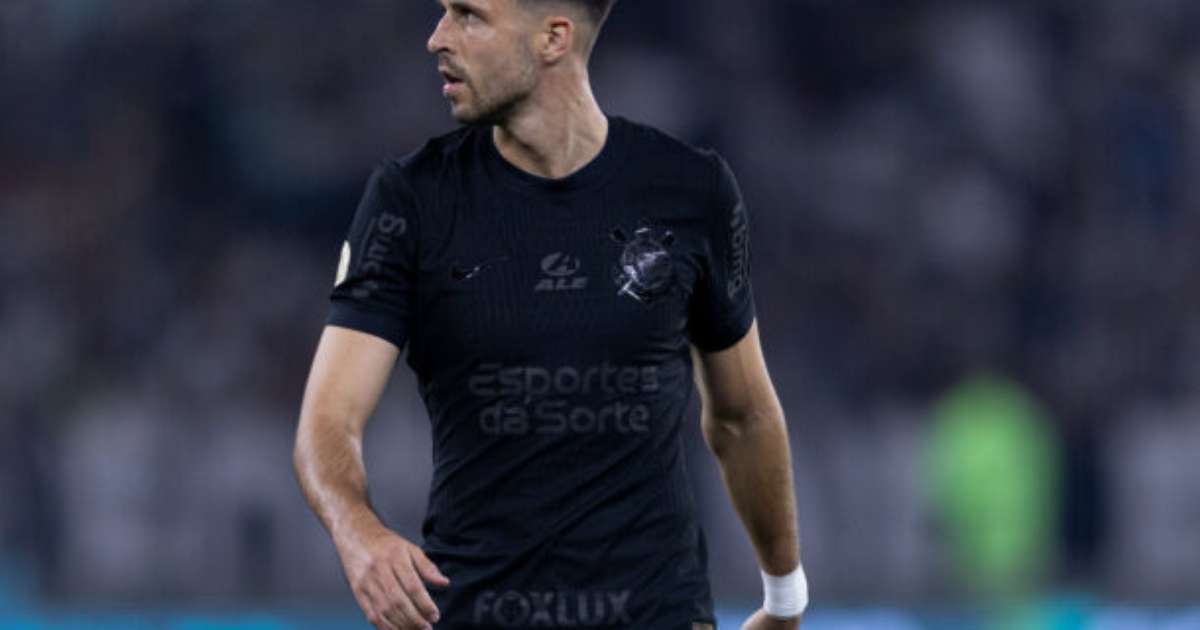 Héctor Hernández perde espaço e desaparece no Corinthians.