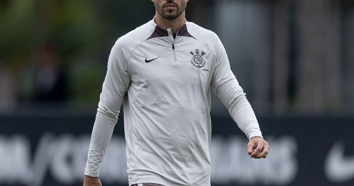Lesão de Héctor Hernández tira jogador do Corinthians até o final de 2024.