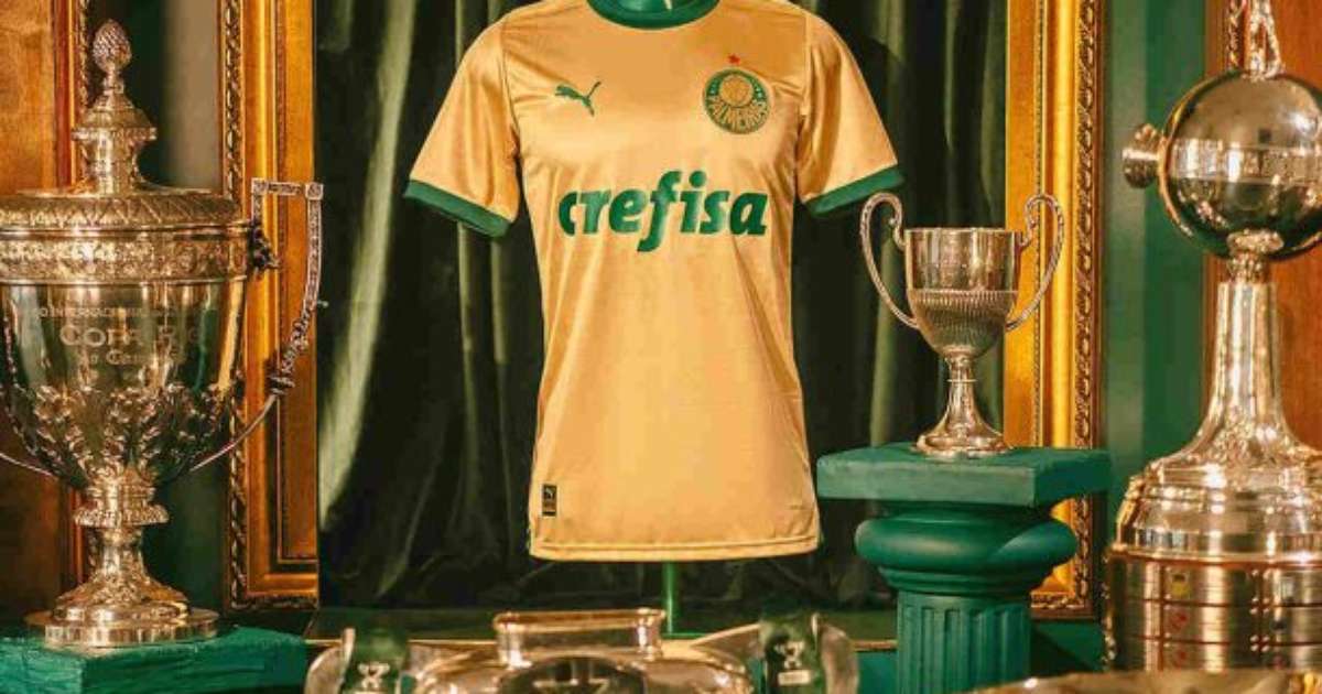 Palmeiras adota camisa dourada como amuleto na reta final do Brasileirão.