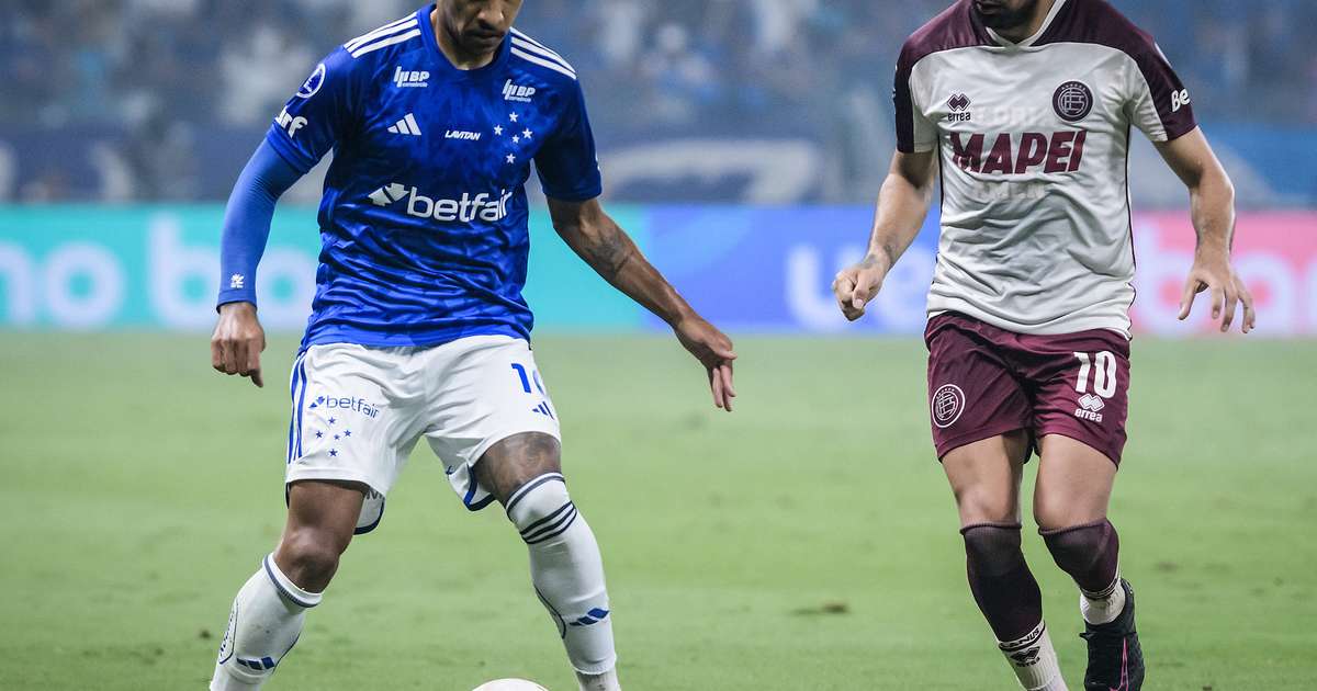 Cruzeiro e Lanús empatam na semifinal e adiam definição para segundo jogo.
