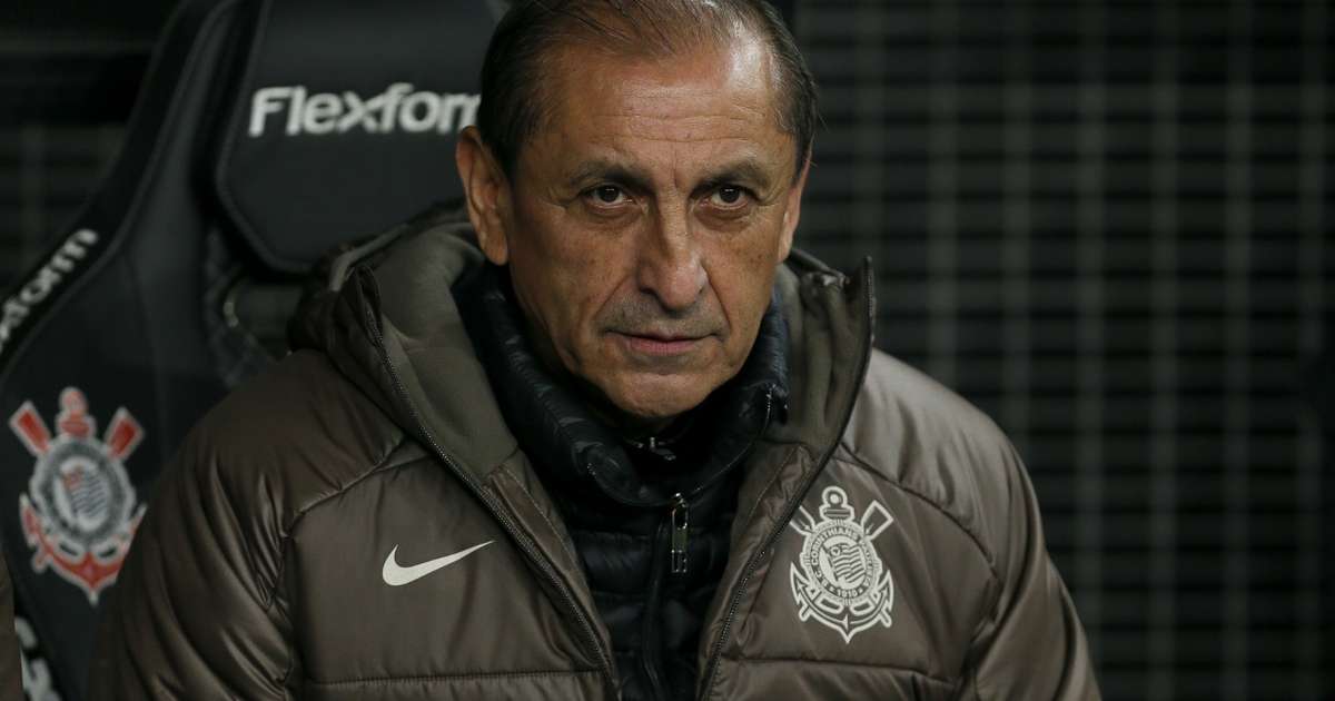 Corinthians mantém chances de classificação na visão do técnico Ramón Díaz.