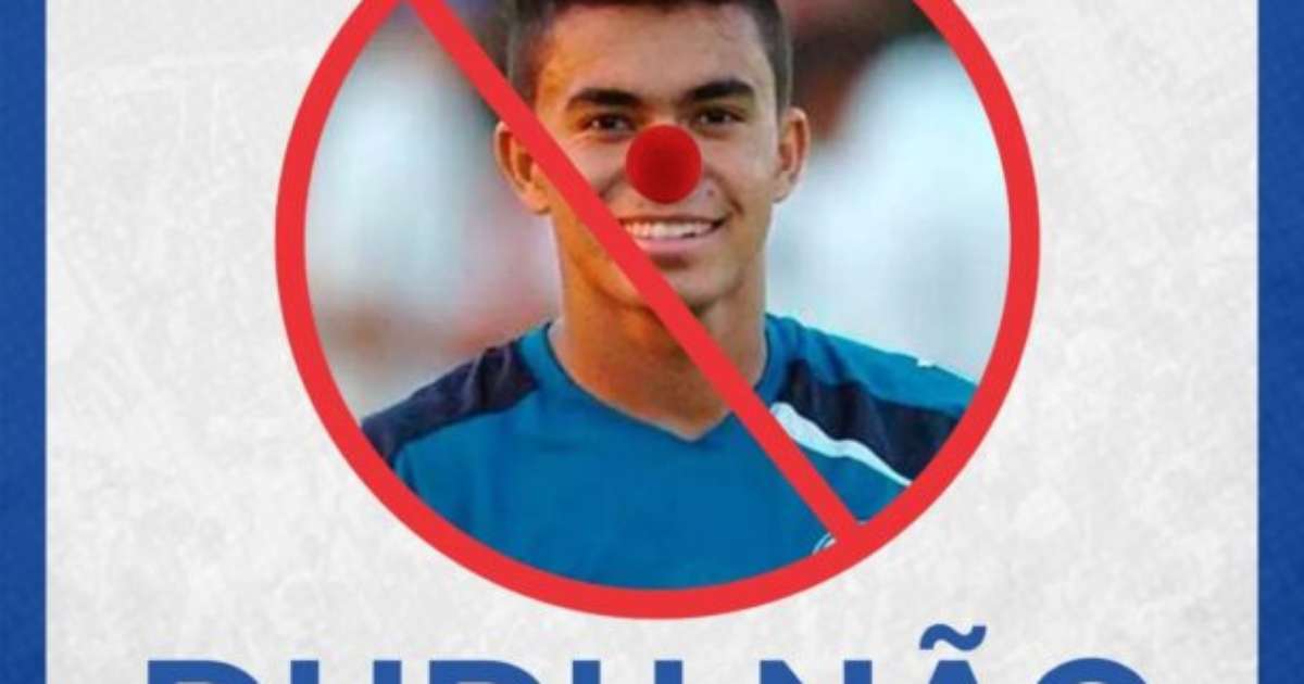 Torcida critica possíveis negociações com Dudu: falta de respeito com clube.