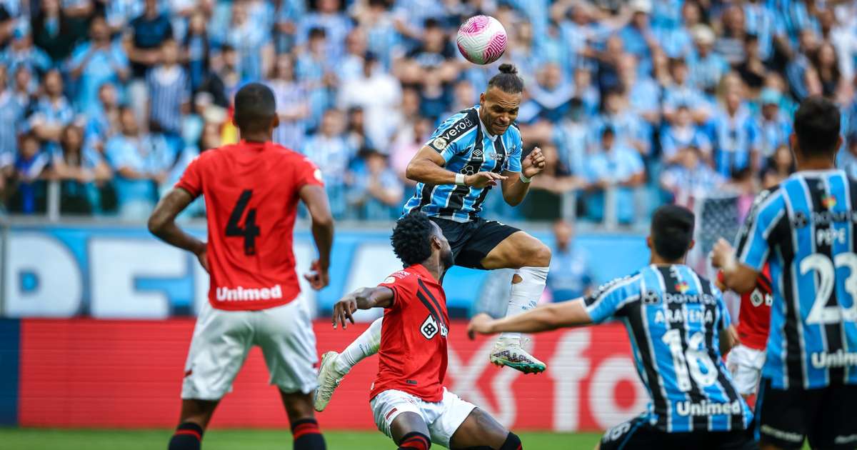 Grêmio amplia distância do Z-4 com vitória importante no Brasileirão.
