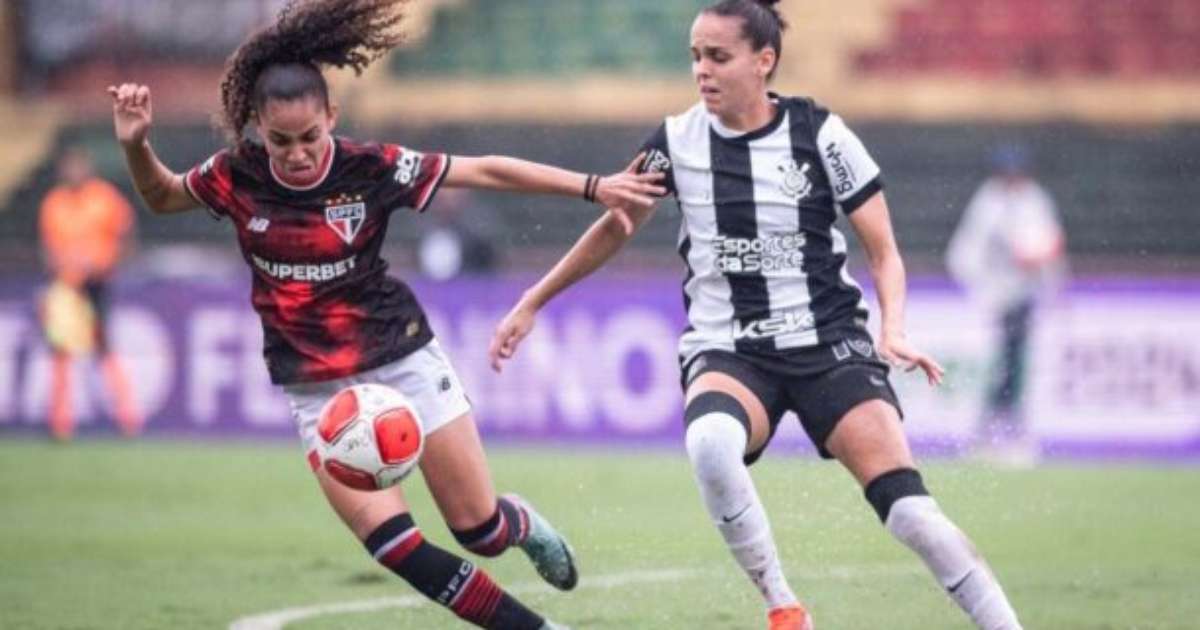 Corinthians supera São Paulo na primeira partida da semifinal do Paulistão.