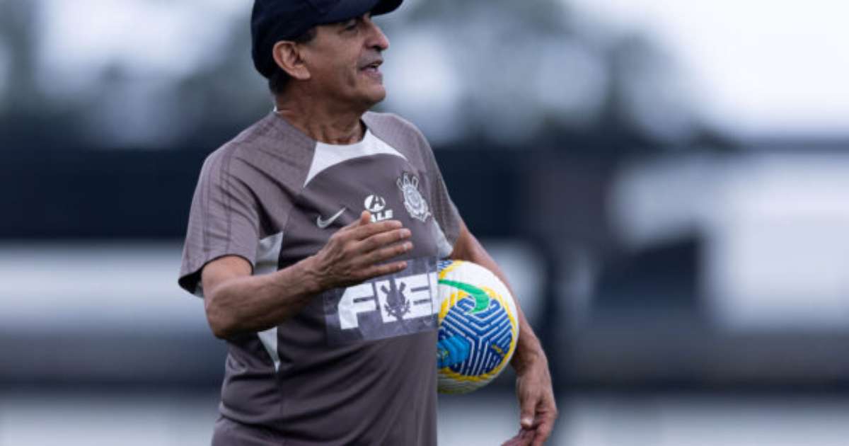 Ramón Díaz planeja alterações táticas no Dérbi com esquema 