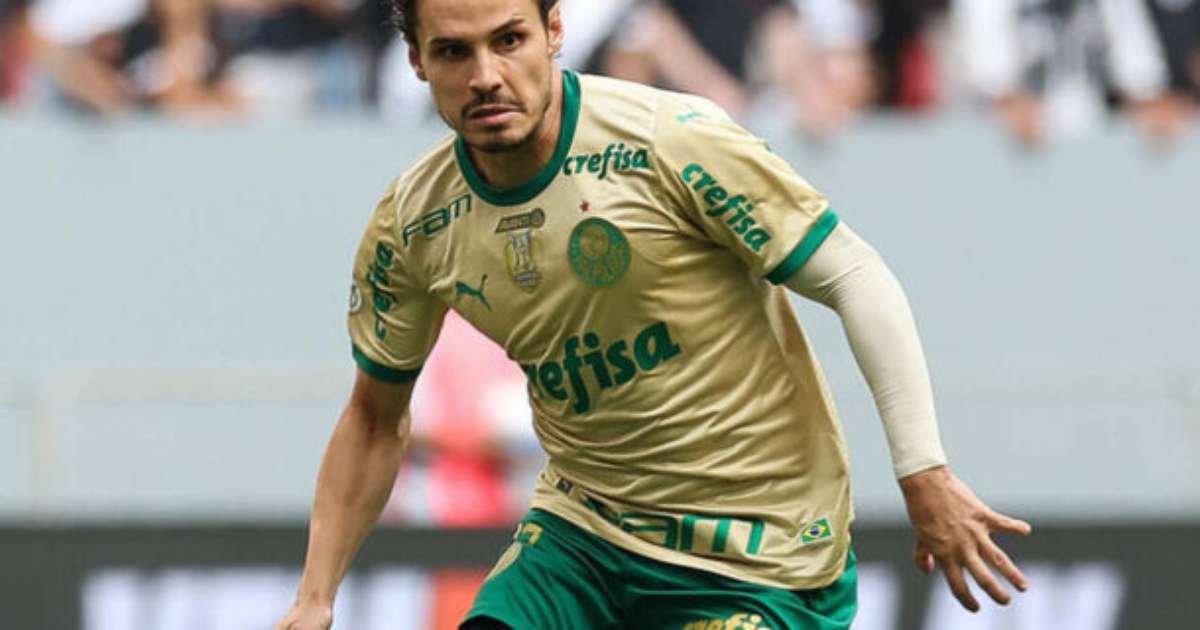 Veiga cobra Palmeiras por oportunidades perdidas no Dérbi