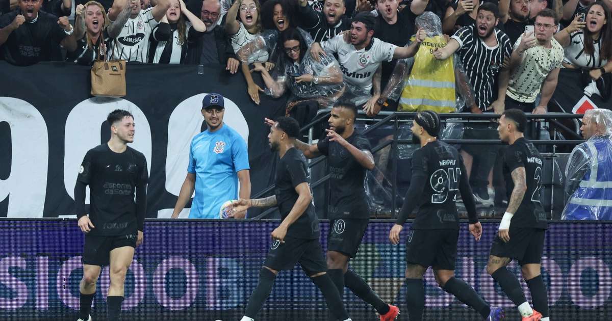 Corinthians amplia vantagem e deixa zona de rebaixamento mais distante.