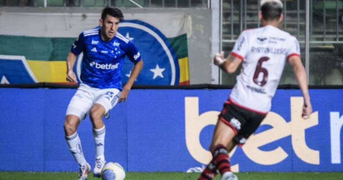 Flamengo vence e mantém má fase do Cruzeiro no Brasileirão