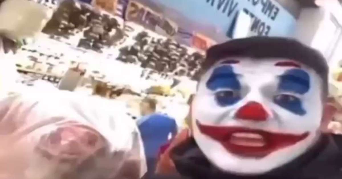 PROVOCOU A PORCADA! Torcedor relata incidente com cabeça de porco na Neo Química