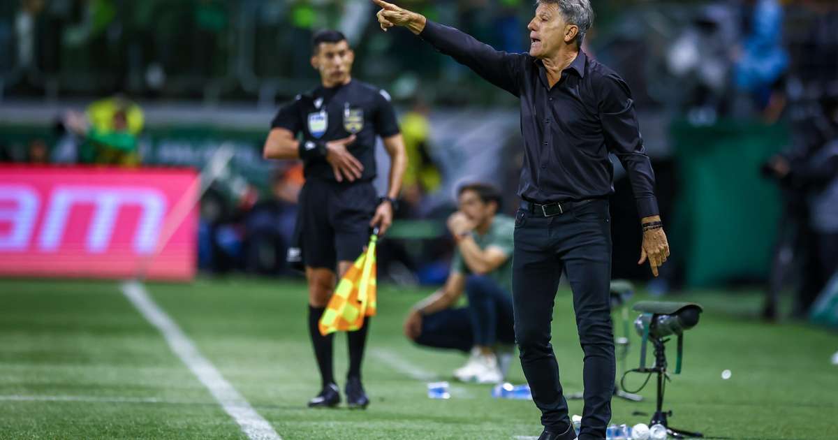 Renato admite obstáculos na partida contra o Palmeiras: sofreu-se em excesso