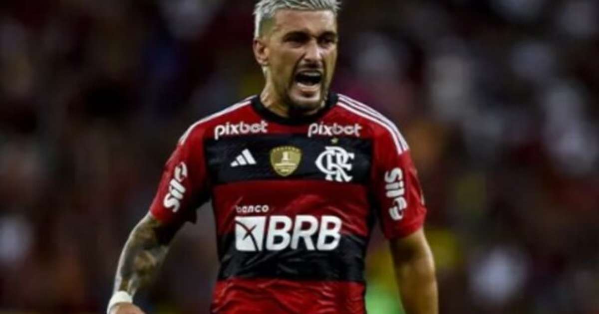 Arrascaeta parabeniza Gabigol e deseja sucesso após conquista do título.