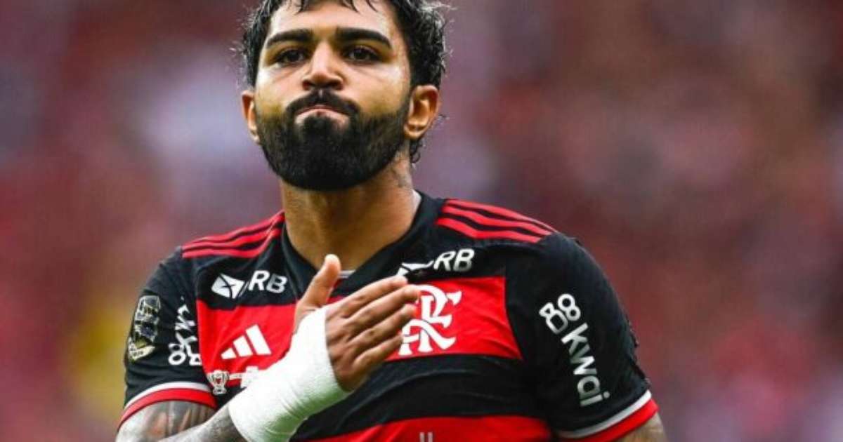 Flamengo pune funcionário por foto de Gabigol com camisa de Adriano.