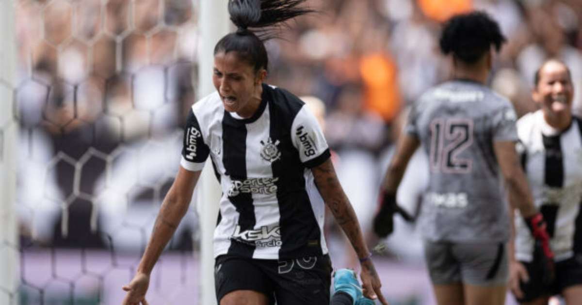 JAQUELINE SE ENVOLVE EM ACIDENTE DE TRÂNSITO! Atacante do Corinthians é acusada de fuga após atropelar mulher em São Paulo!