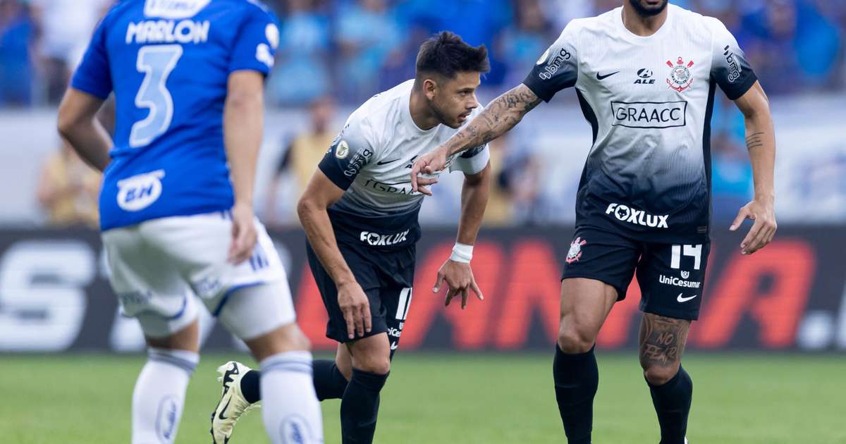 Corinthians encara Cruzeiro na Neo Química Arena em duelo equilibrado nesta quarta-feira.