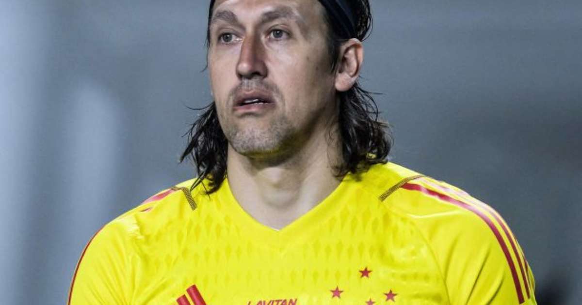Cássio se desculpa com torcida do Cruzeiro após vice-campeonato: Triste e doloroso