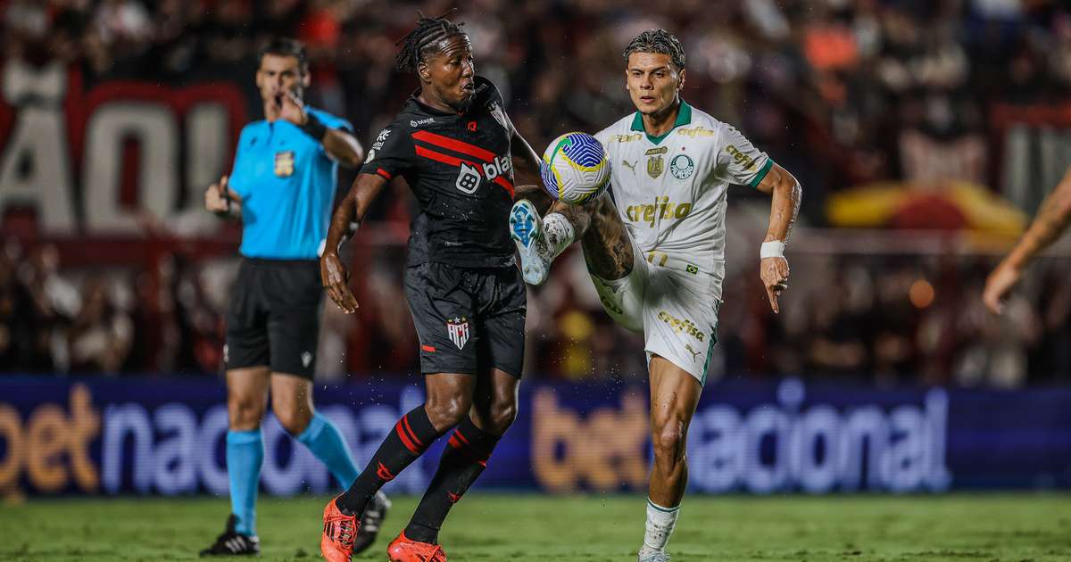 Palmeiras bate Atlético-GO e vai para 'final' com o Botafogo na liderança do Brasileirão